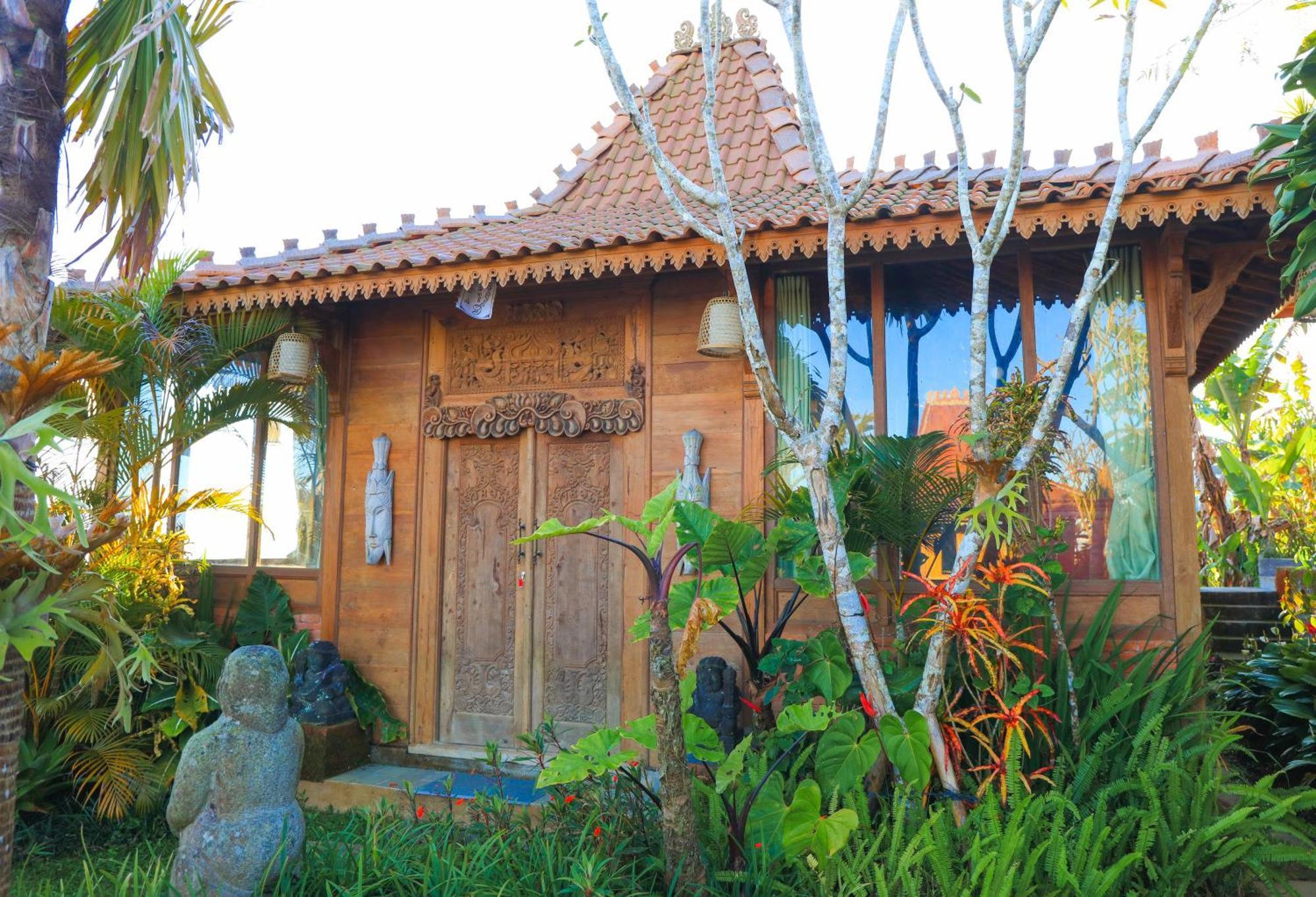 Pondok Kawinaya سينغاراجا المظهر الخارجي الصورة